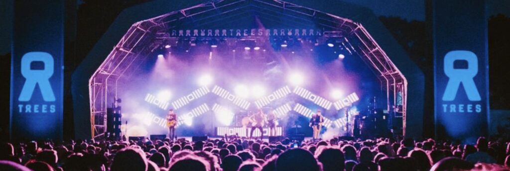 2000 trees